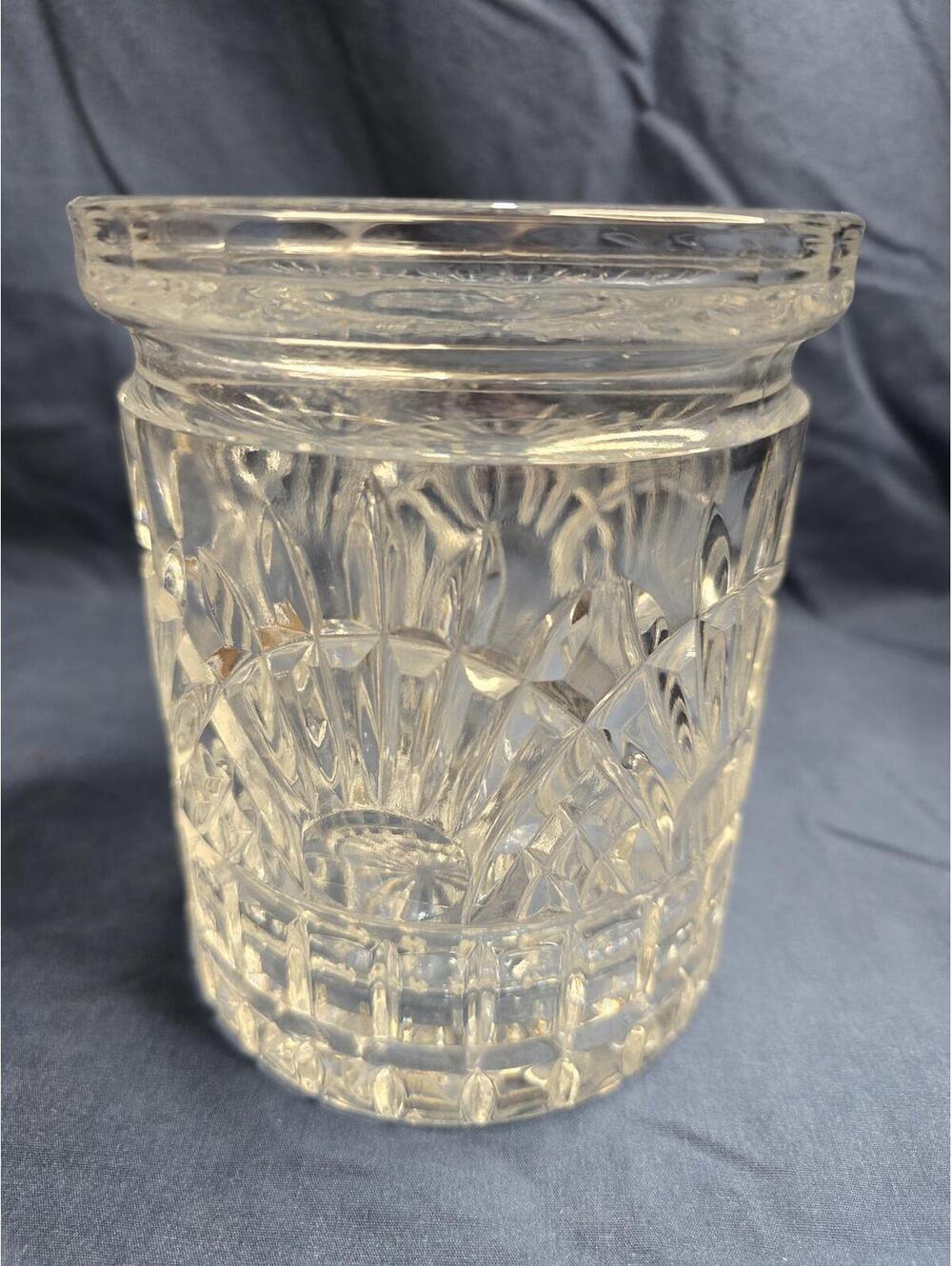 Elegant Shannon Vintage Cut Crystal Jar/ Vase